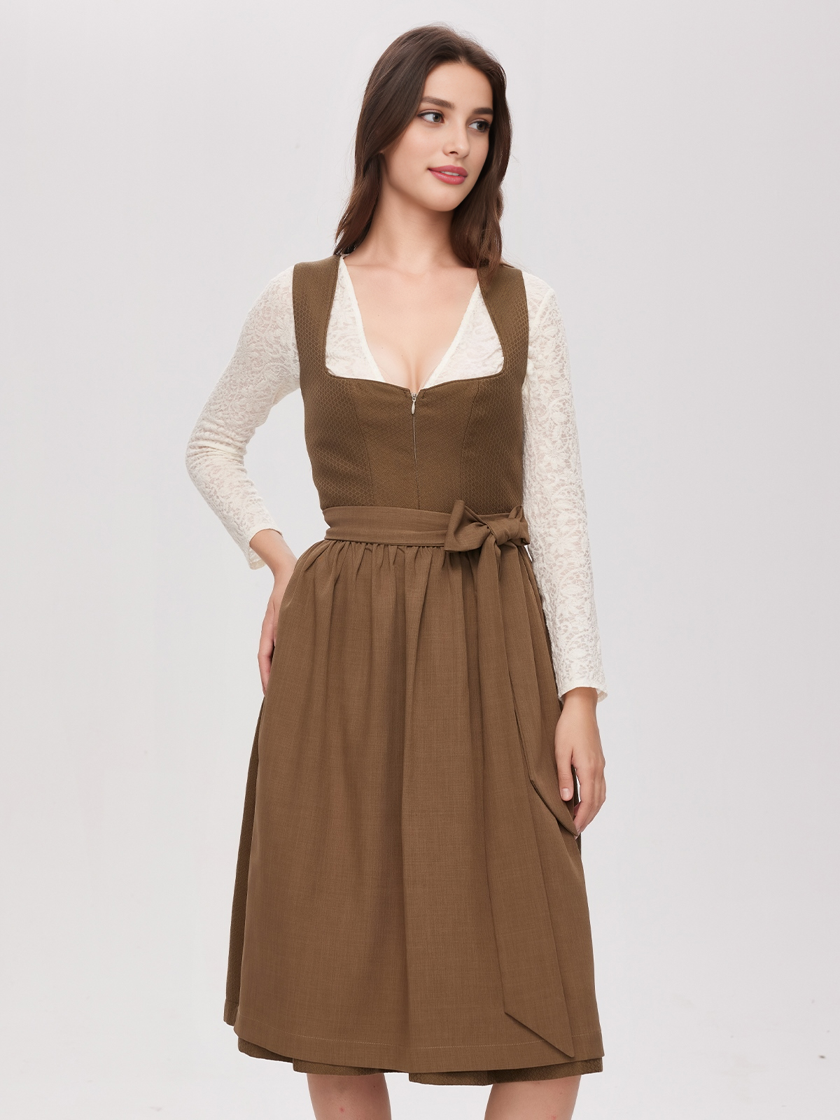 Modernes Dirndl in Grün