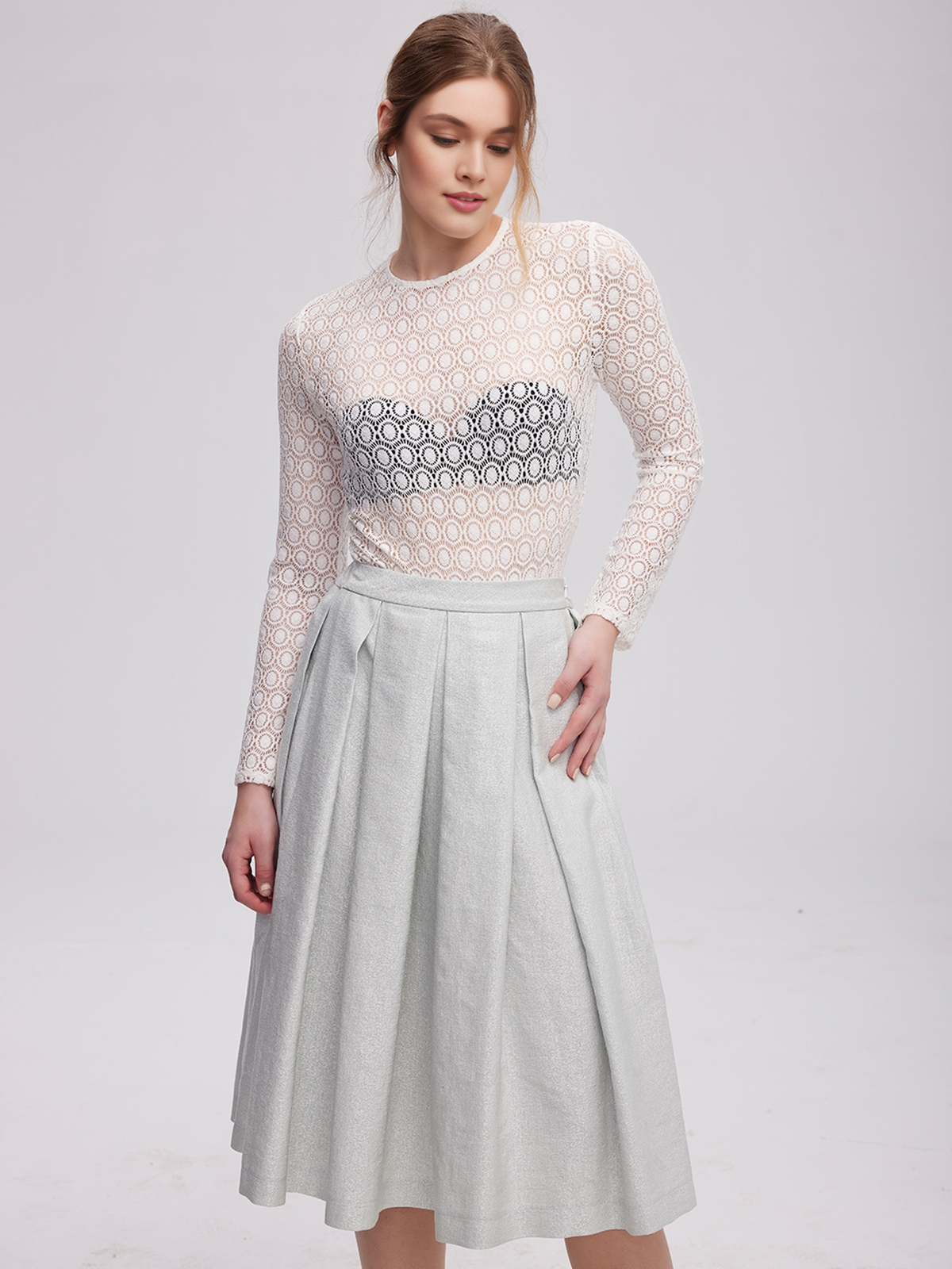 Hochwertiges grünes Samt-Dirndl