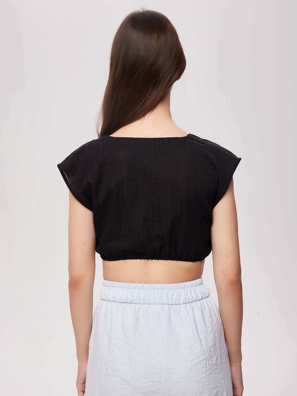 Moderne Dirndl-Bluse in Schwarz