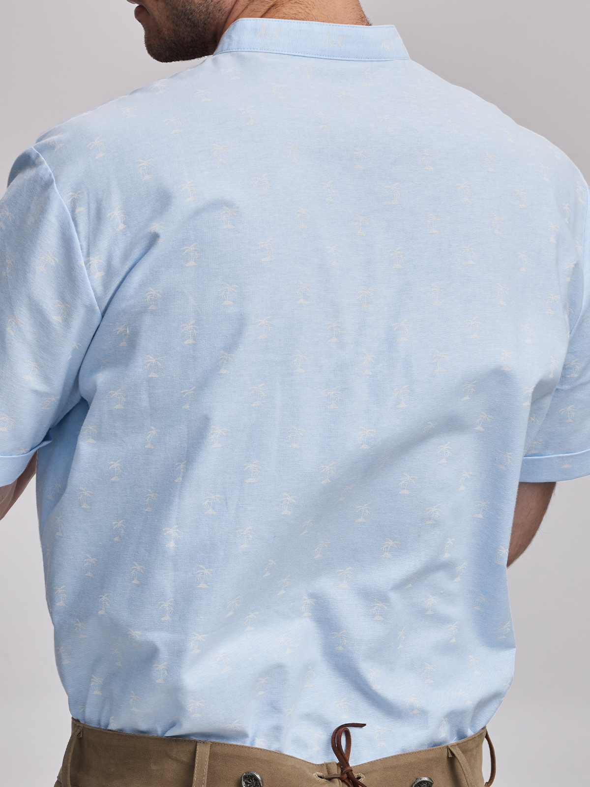 Modernes Dirndl in Blau