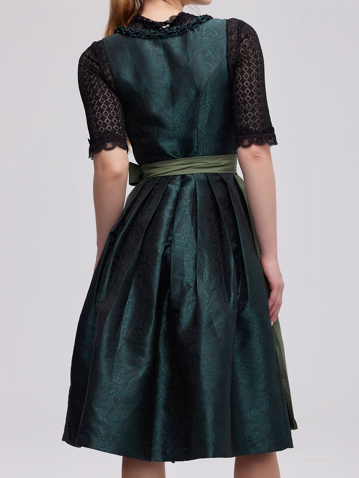 Ehreer Dirndl in Grün