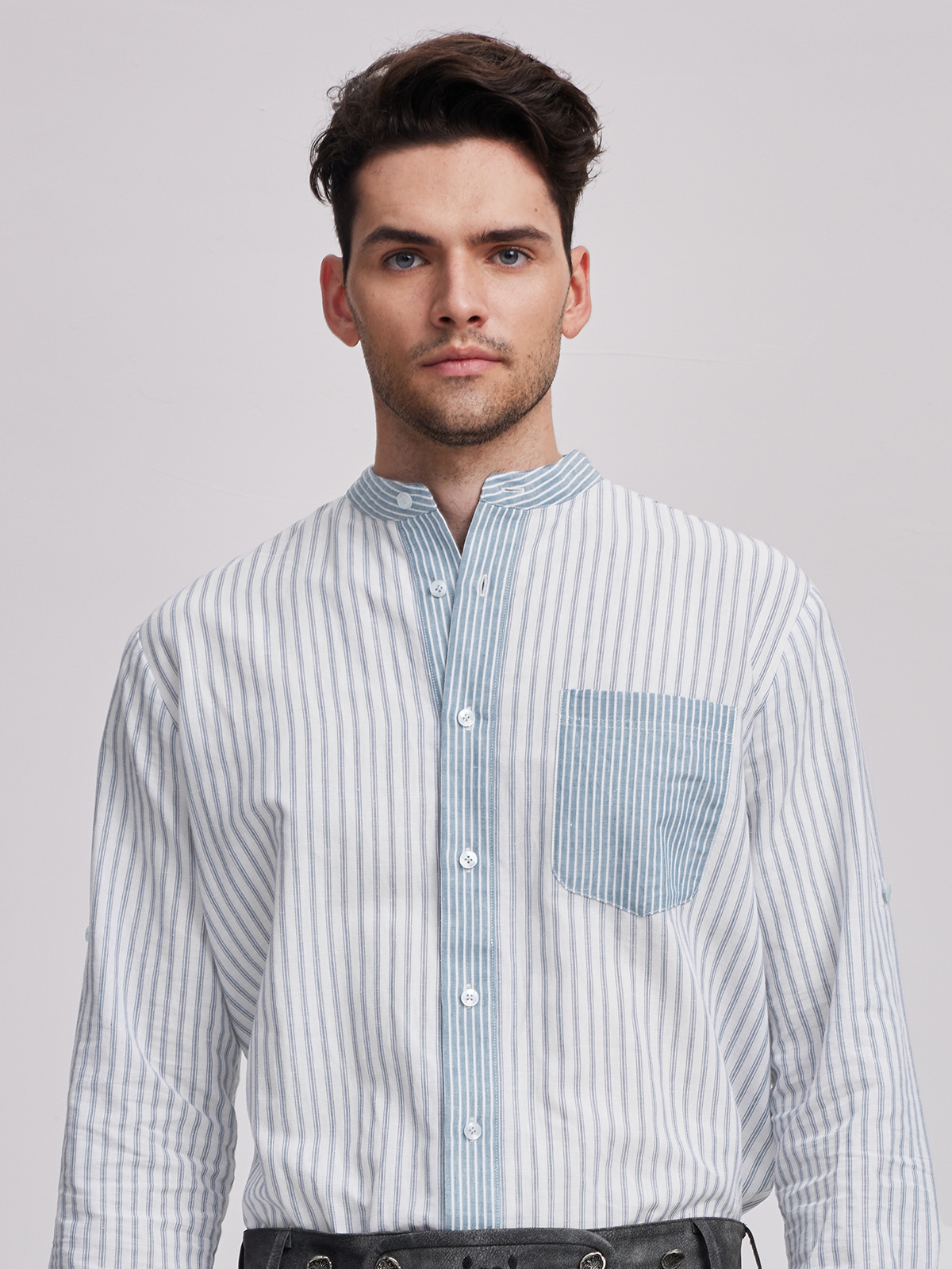 Wildledee in blauer Farbe