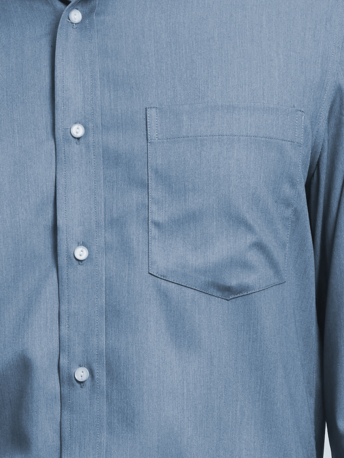 Dirndl in Blau mit modernem Schnitt