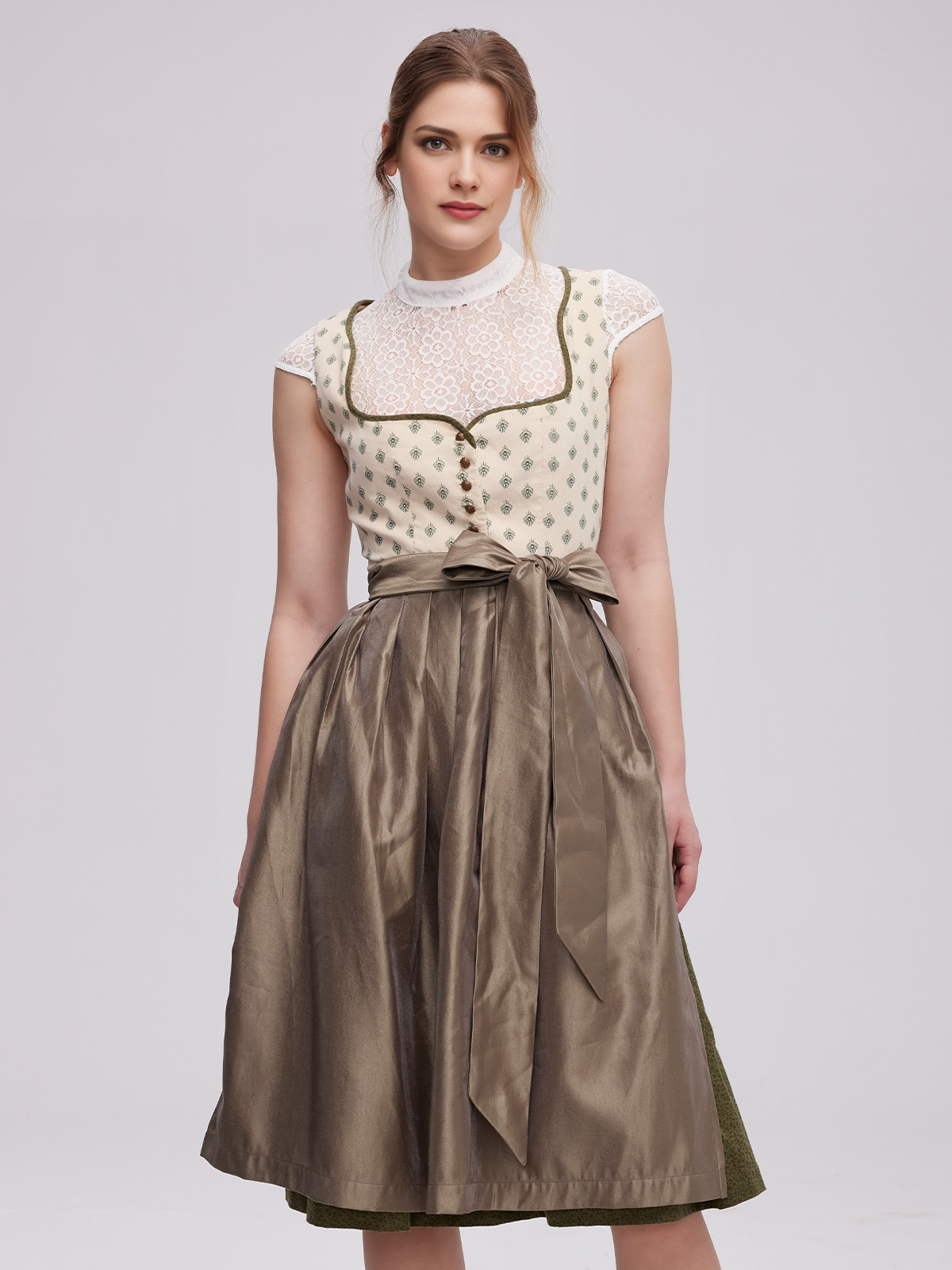 Schwarzes Dirndl Midi in eleganter Ausführung